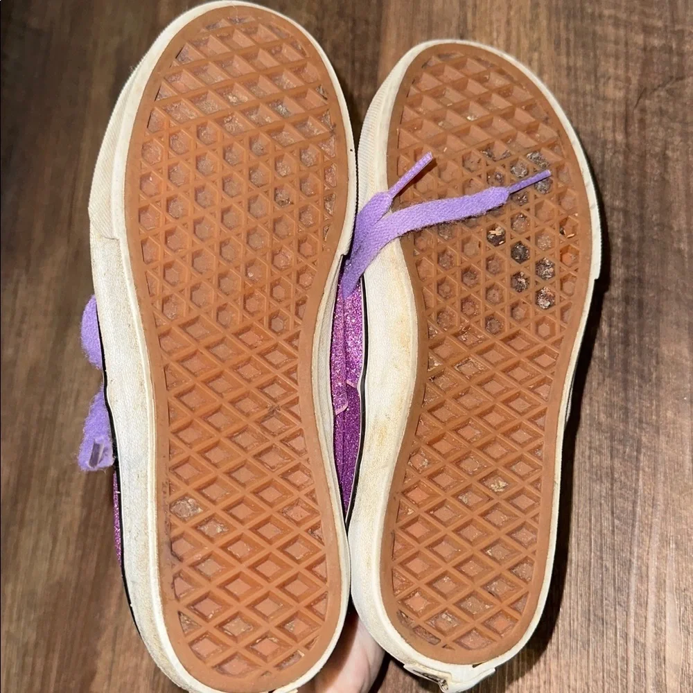 Girl’s Purple Glitter Vans size‎ 3